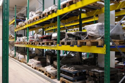 Wir lagern für Sie zwischen! Wir lagern für Sie zwischen!